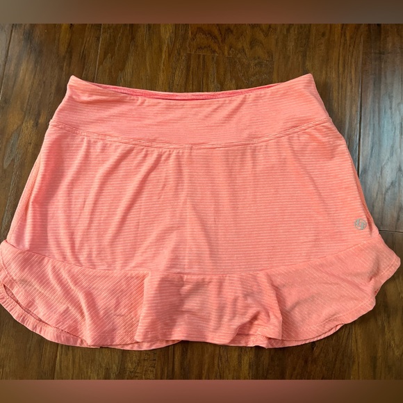 Lija pickleball skirt, Like new, peach color, Small, Tennis, Golf - Picture 2 of 6